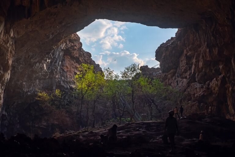 Akmeshit Cave – A Hidden Gem in Kazakhstan